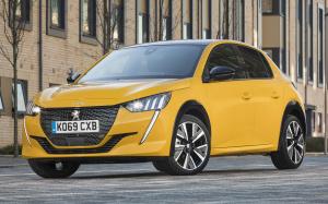 Peugeot 208 GT-Line (UK) '2019
